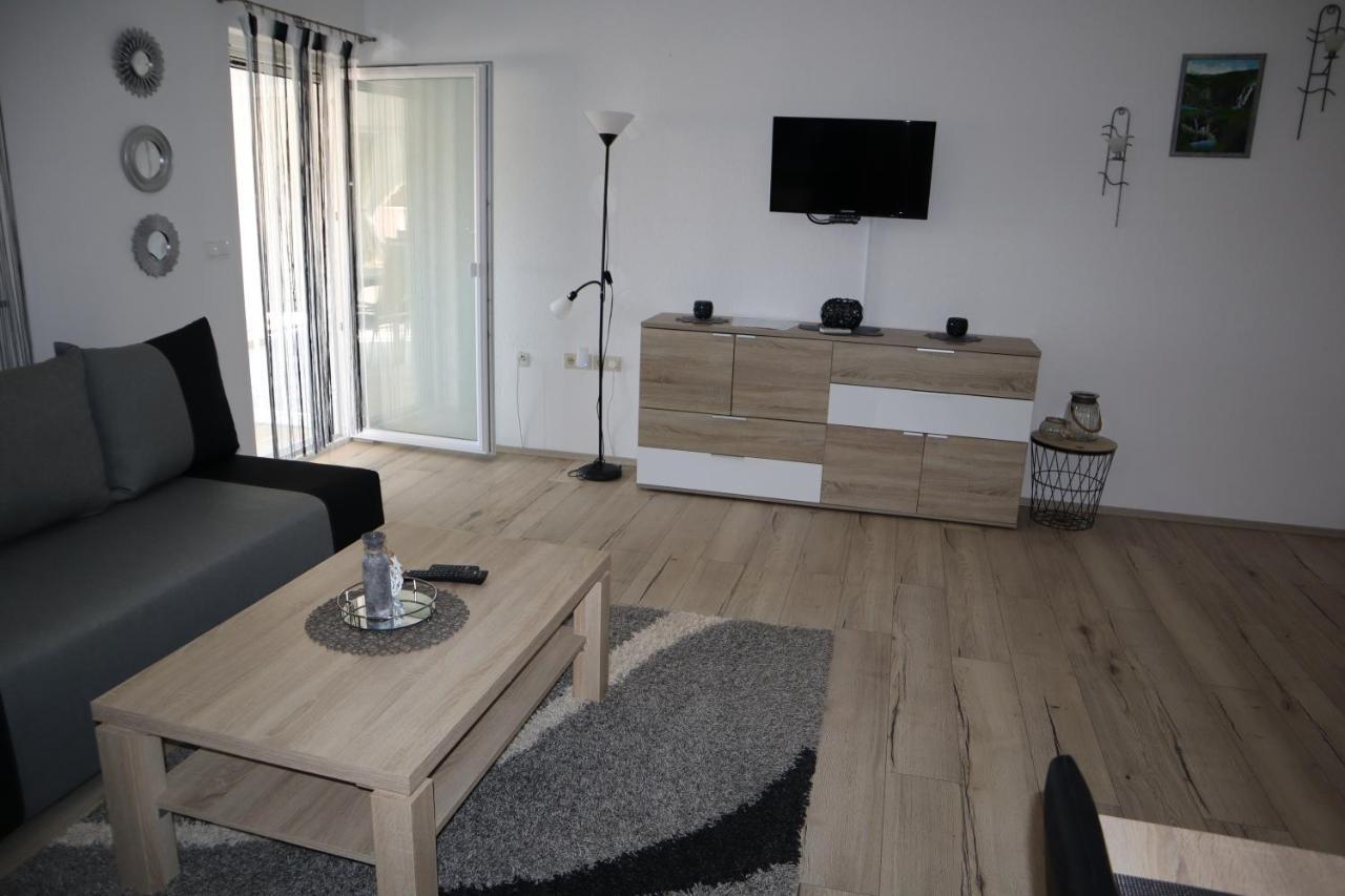 Apartmani Sanja Vir Luaran gambar