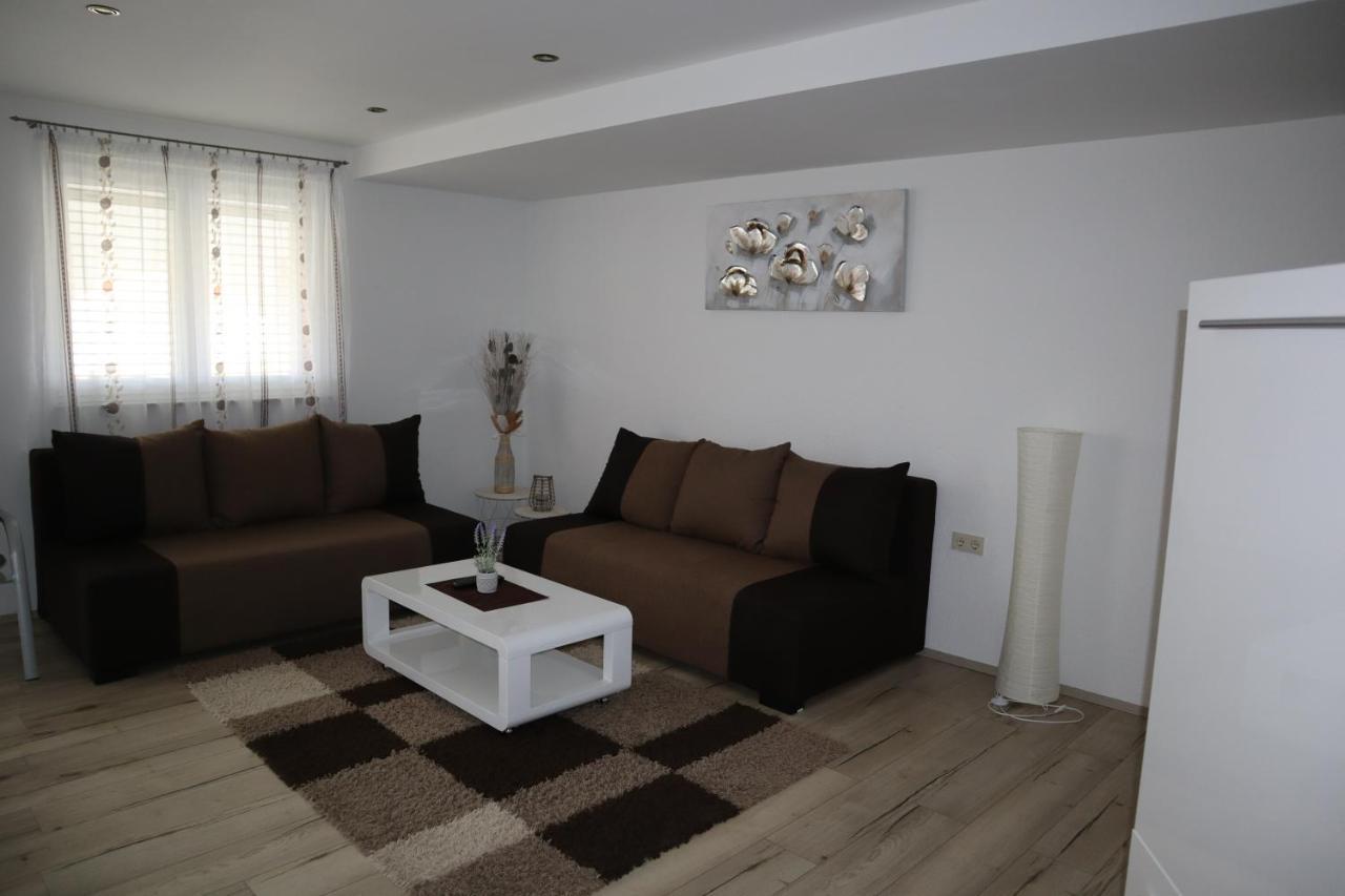 Apartmani Sanja Vir Luaran gambar